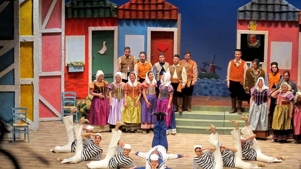 San Silvestro e primo dell’anno a teatro Al Donizetti in scena l’operetta San Silvestro e primo dell’anno a teatro Al Donizetti in scena l’operetta