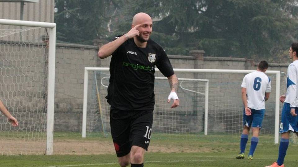 Dilettanti? Sì, ma che gol pazzeschi Morosini in lizza – Guarda il video Dilettanti? Sì, ma che gol pazzeschi Morosini in lizza – Guarda il video