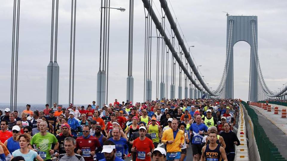 «Dal divano alla maratona di New York» Ne parla un cardiologo, fai la tua domanda «Dal divano alla maratona di New York» Ne parla un cardiologo, fai la tua domanda