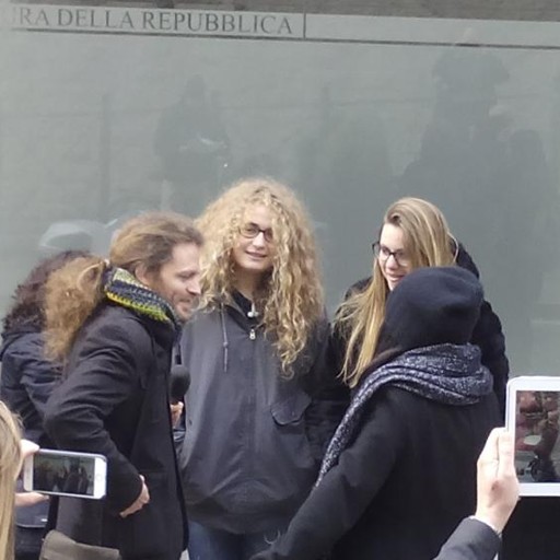 «Il professor Rho sarà reintegrato» Torna a scuola, arretrati pagati ...