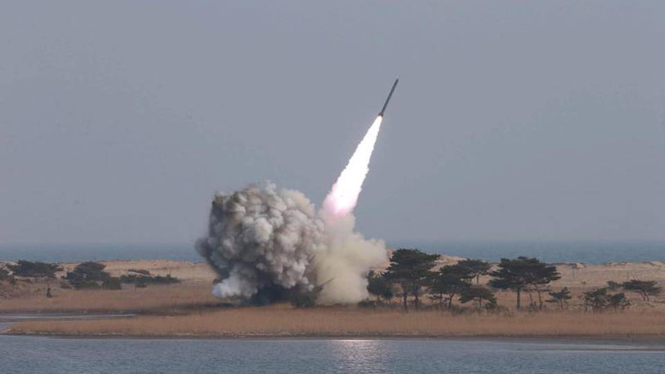 Corea Nord, a Wonsan schiera missili Corea Nord, a Wonsan schiera missili