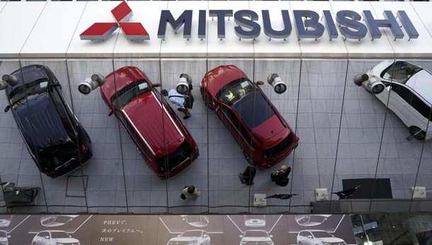 Mitsubishi, alterati dati 625mila auto