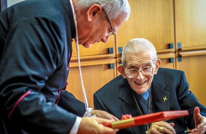 Il cardinale Capovilla con il vescovo Francesco Beschi