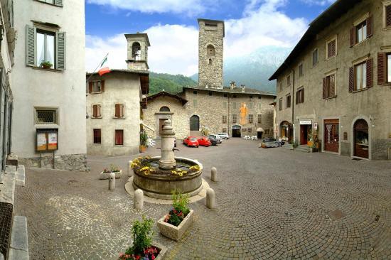 ASSAGGI D'ARTE, STORIA E GUSTO