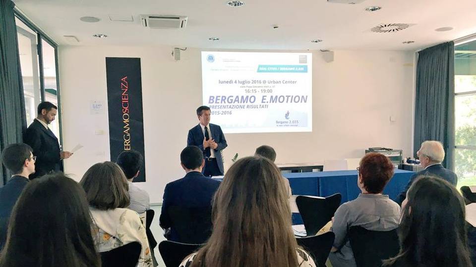 Bergamo 2.035, nuova mobilità per la città Ecco i cinque progetti degli universitari Bergamo 2.035, nuova mobilità per la città Ecco i cinque progetti degli universitari