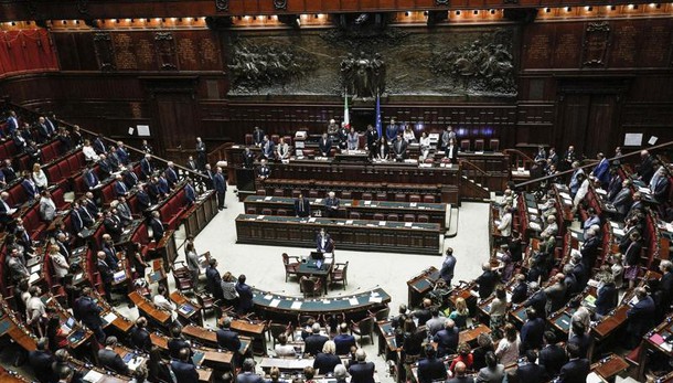 Mozione c.destra, cambi dopo referendum