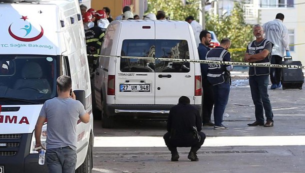 Spari contro stazione polizia Gaziantep