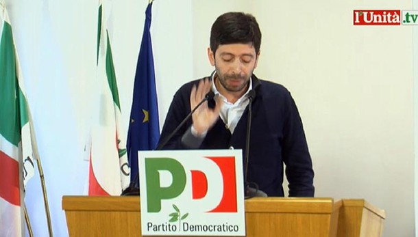 Speranza, Renzi sconfitto. Ora si cambi