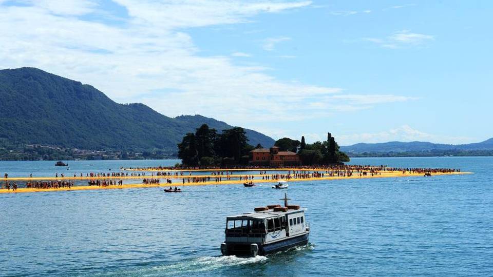 Sebino, effetto passerella É boom di passeggeri sui battelli Sebino, effetto passerella É boom di passeggeri sui battelli