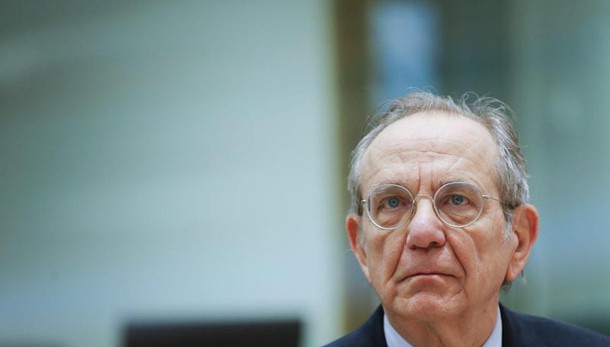 Padoan,infrazione sarebbe inversione a U