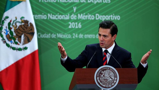 Trump sente Pena Nieto,chiamata di 1 ora
