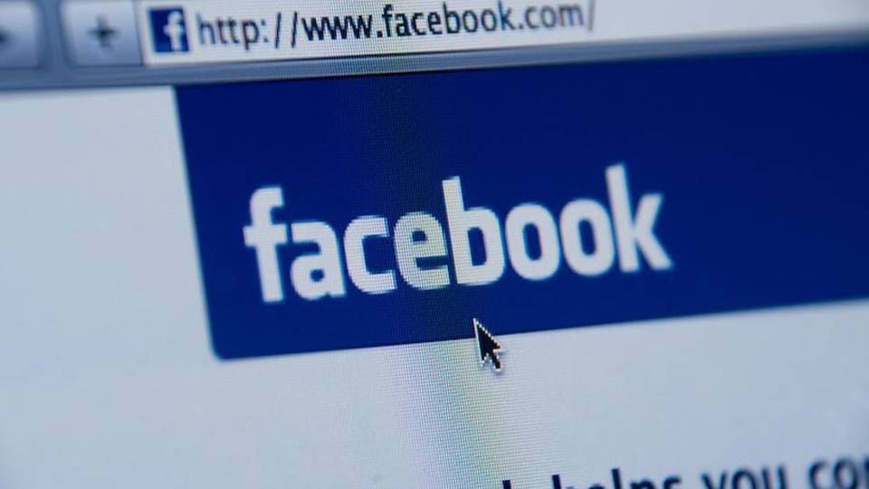 Ma Facebook è sicuro? Ecco 10 consigli da non sottovalutare Ma Facebook è sicuro? Ecco 10 consigli da non sottovalutare