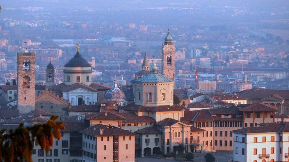 Skyscanner promuove Bergamo «Tra le 100 città da visitare» Skyscanner promuove Bergamo «Tra le 100 città da visitare»