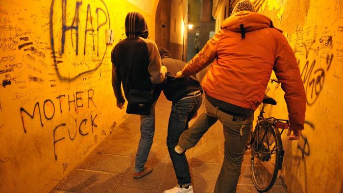 Il 7 febbraio vestiti di blu per dire no al bullismo» - Cronaca