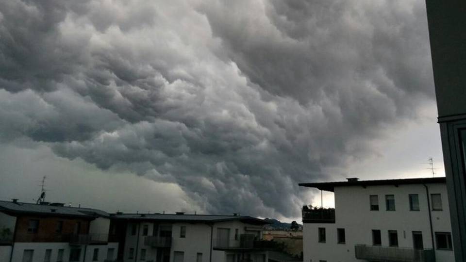 Resta l’allarme temporali Sabato possibili precipitazioni Resta l’allarme temporali Sabato possibili precipitazioni