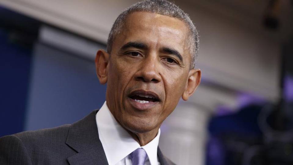 Barack Obama mangia bergamasco Domani per pranzo patate di Martinengo Barack Obama mangia bergamasco Domani per pranzo patate di Martinengo