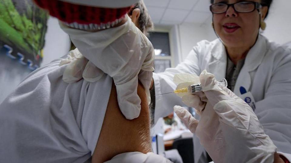 Morbillo, due casi al Politecnico Già attivata la profillassi, massima allerta Morbillo, due casi al Politecnico Già attivata la profillassi, massima allerta
