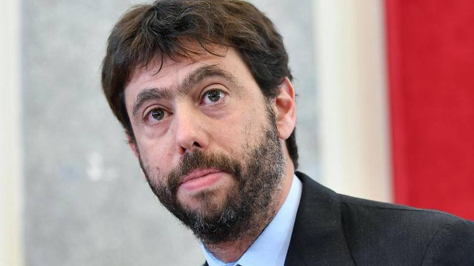 Juve e rapporti con gli ultrà Agnelli inibito per un anno Juve e rapporti con gli ultrà Agnelli inibito per un anno