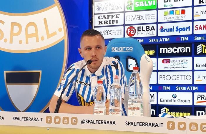 Kurtic con la maglia della Spal
