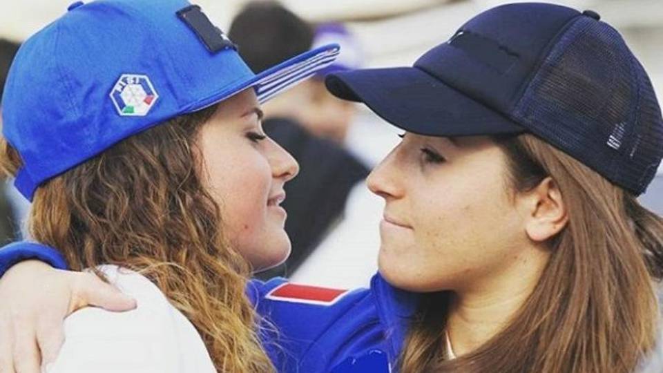 Sofia Goggia e Michi Moioli nell’Olimpo «Siamo le solite pazze, con l’oro al collo» Sofia Goggia e Michi Moioli nell’Olimpo «Siamo le solite pazze, con l’oro al collo»