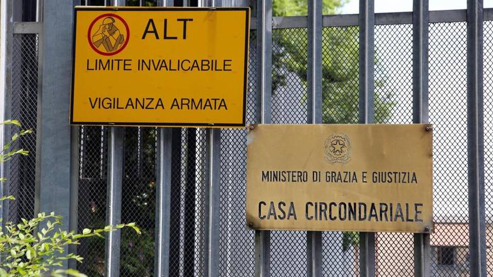 Violenze sulla figlia della compagna In cella dopo la condanna un 56enne Violenze sulla figlia della compagna In cella dopo la condanna un 56enne