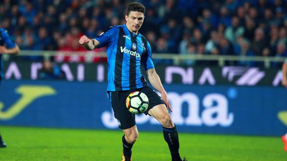 Caldara capitano contro il Milan Atalanta, dubbio su Barrow e Ilicic Caldara capitano contro il Milan Atalanta, dubbio su Barrow e Ilicic