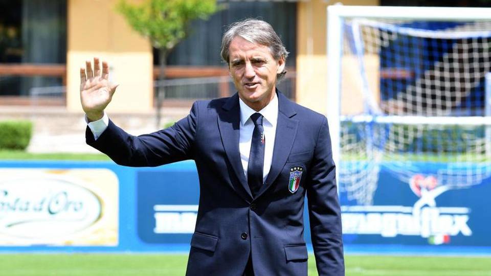 Mancini: «Orgoglioso di essere il ct Mario Balotelli? Lo chiamerò» Mancini: «Orgoglioso di essere il ct Mario Balotelli? Lo chiamerò»
