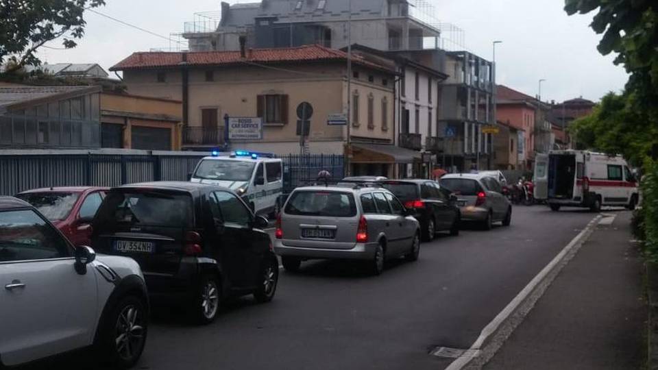 Bergamo, strisce pedonali pericolose Ancora grave incidente in via Corridoni Bergamo, strisce pedonali pericolose Ancora grave incidente in via Corridoni