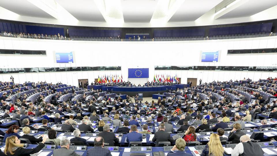 Pd, da M5S falsità su fondi Ue per reddito cittadinanza Pd, da M5S falsità su fondi Ue per reddito cittadinanza