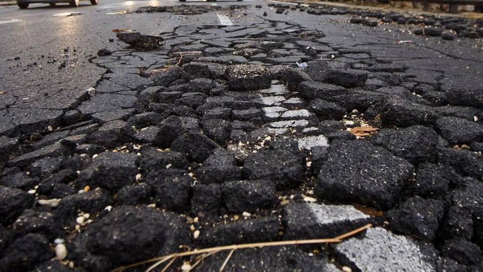 Nuovo asfalto sulle circonvallazioni Ecco dove si interverrà a Bergamo Nuovo asfalto sulle circonvallazioni Ecco dove si interverrà a Bergamo