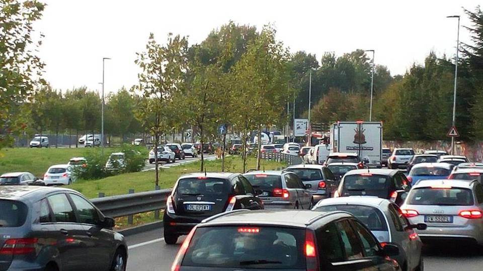 Ecco come evitare code e traffico Segui le nostre news in tempo reale Ecco come evitare code e traffico Segui le nostre news in tempo reale
