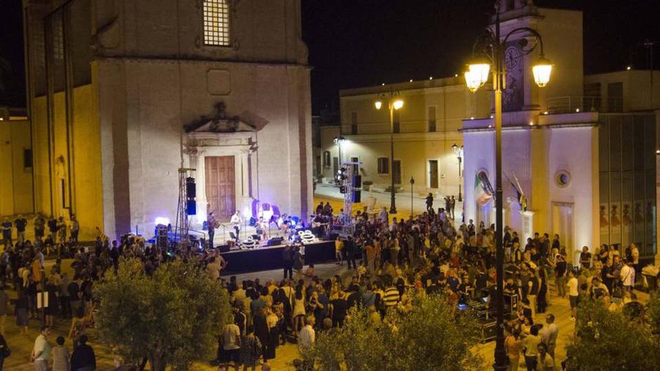 Borgoinfesta, comincia la calda estate in Salento Borgoinfesta, comincia la calda estate in Salento