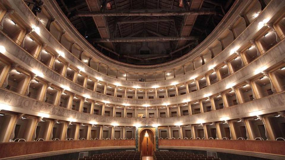 Stagione lirica, per gli under 25 biglietti a due euro per il debutto Stagione lirica, per gli under 25 biglietti a due euro per il debutto