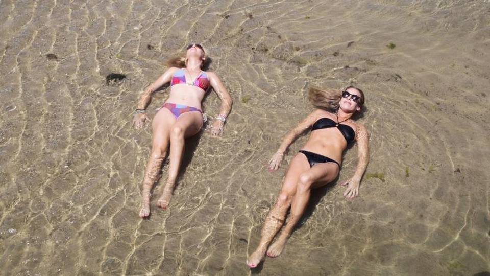 Pelle luminosa? Il segreto sta nell’acqua Pelle luminosa? Il segreto sta nell’acqua