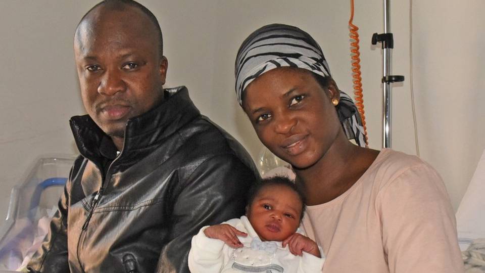 Mame ha fretta e nasce in casa È la prima bimba del 2019 in provincia Mame ha fretta e nasce in casa È la prima bimba del 2019 in provincia