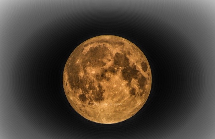 Super Luna da Scanzorosciate