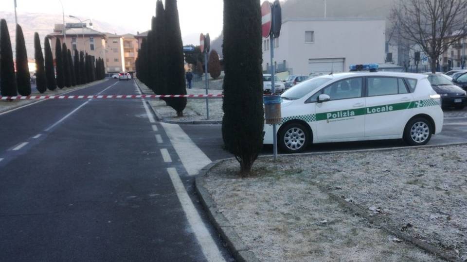 Fiorano, investita mentre attraversa Grave 84enne, in ospedale con l’elicottero Fiorano, investita mentre attraversa Grave 84enne, in ospedale con l’elicottero