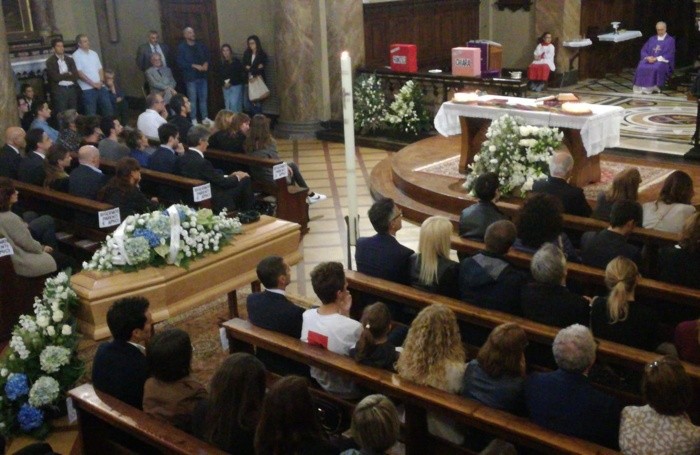 Chiesa gremita a Fiorano