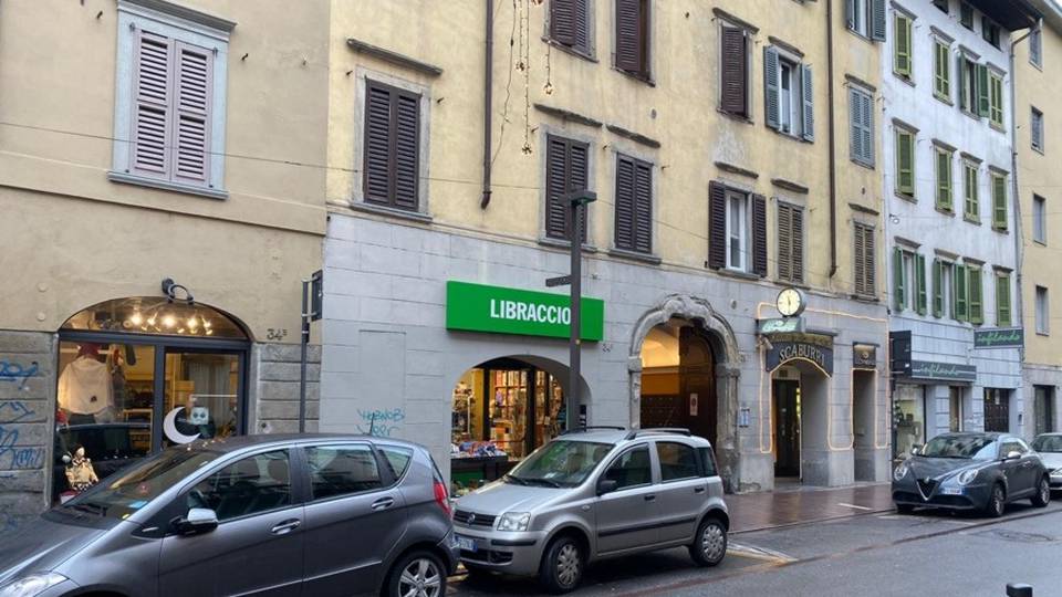Bambino di 1 anno ingerisce un tappino Spavento in via San Bernardino Bambino di 1 anno ingerisce un tappino Spavento in via San Bernardino