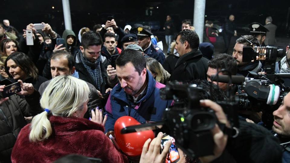 Salvini a Bergamo per scegliere l’anti-Gori Lega, toto nomi sul candidato sindaco Salvini a Bergamo per scegliere l’anti-Gori Lega, toto nomi sul candidato sindaco