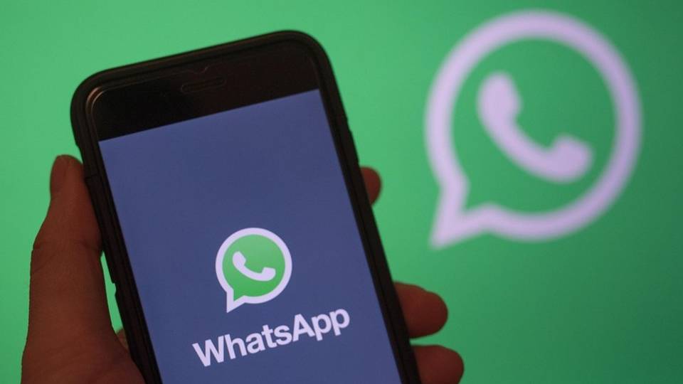Non siamo sicuri nemmeno al telefono Non siamo sicuri nemmeno al telefono