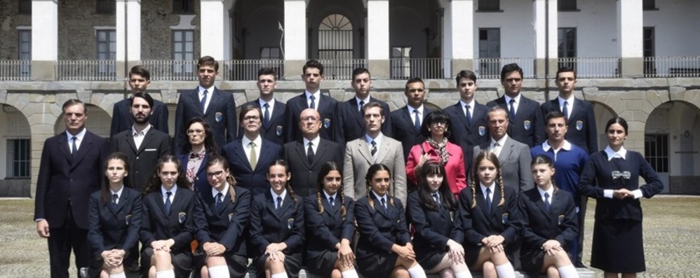 A Stezzano Il Casting Per Il Collegio 4 Si Cercano I Nuovi Protagonisti Del Reality Cultura E Spettacoli Italia
