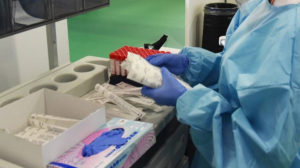 «Genetica e Covid, un legame esiste ma non è la sola cosa da scoprire» «Genetica e Covid, un legame esiste ma non è la sola cosa da scoprire»