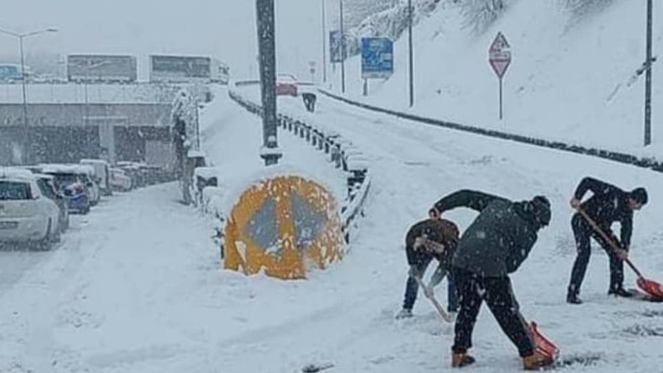 Incubo sull’asse, Gafforelli chiede scusa «C’erano meno mezzi di quanto concordato» Incubo sull’asse, Gafforelli chiede scusa «C’erano meno mezzi di quanto concordato»