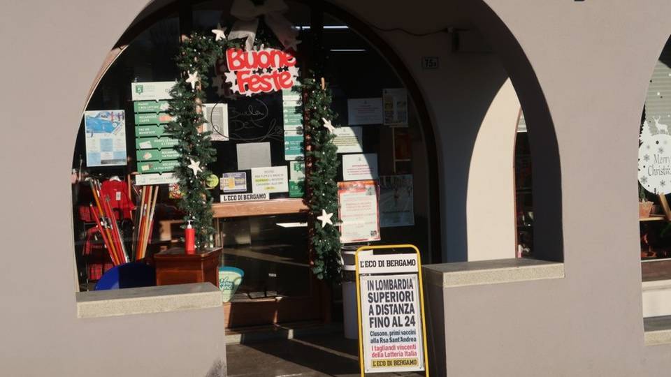 Rapine in edicola a Gromo e Premolo Operaio arrestato dai carabinieri Rapine in edicola a Gromo e Premolo Operaio arrestato dai carabinieri