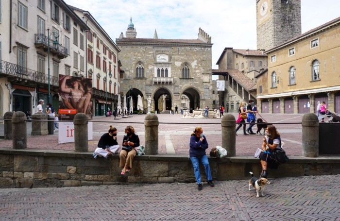 Piazza vecchia in Città Alta