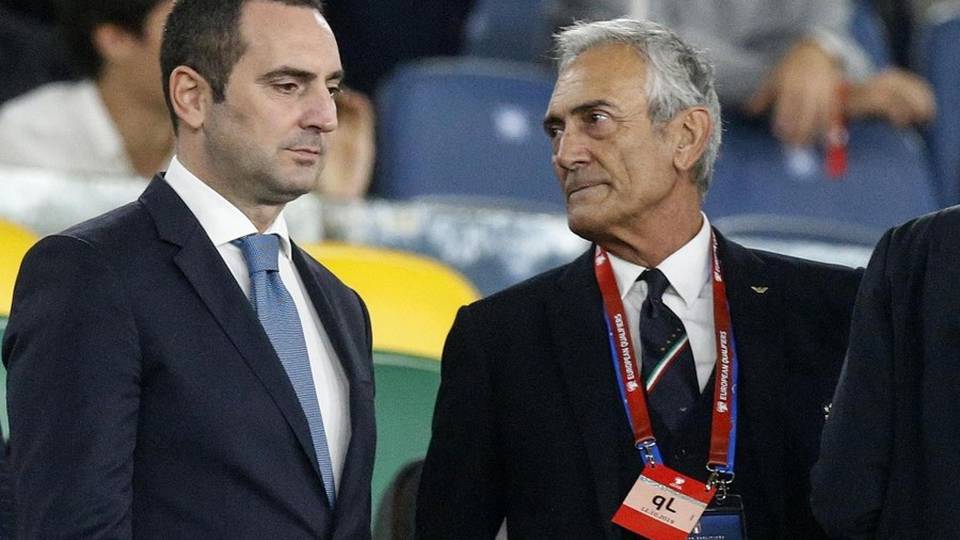 Il governo apre: quarantena rivedibile La Federcalcio: playoff non da escludere Il governo apre: quarantena rivedibile La Federcalcio: playoff non da escludere