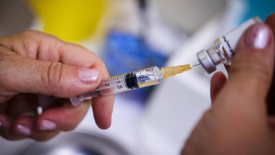 Maxi piano per i vaccini antinfluenzali È rebus spazi e prenotazioni Maxi piano per i vaccini antinfluenzali È rebus spazi e prenotazioni