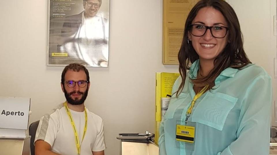 Poste, direttrice a 21 anni La più giovane in Lombardia Poste, direttrice a 21 anni La più giovane in Lombardia