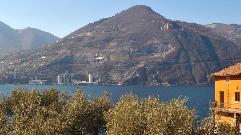 Frana di Tavernola, concluso lo studio: dalla Regione 1,5 milioni per gli interventi Frana di Tavernola, concluso lo studio: dalla Regione 1,5 milioni per gli interventi